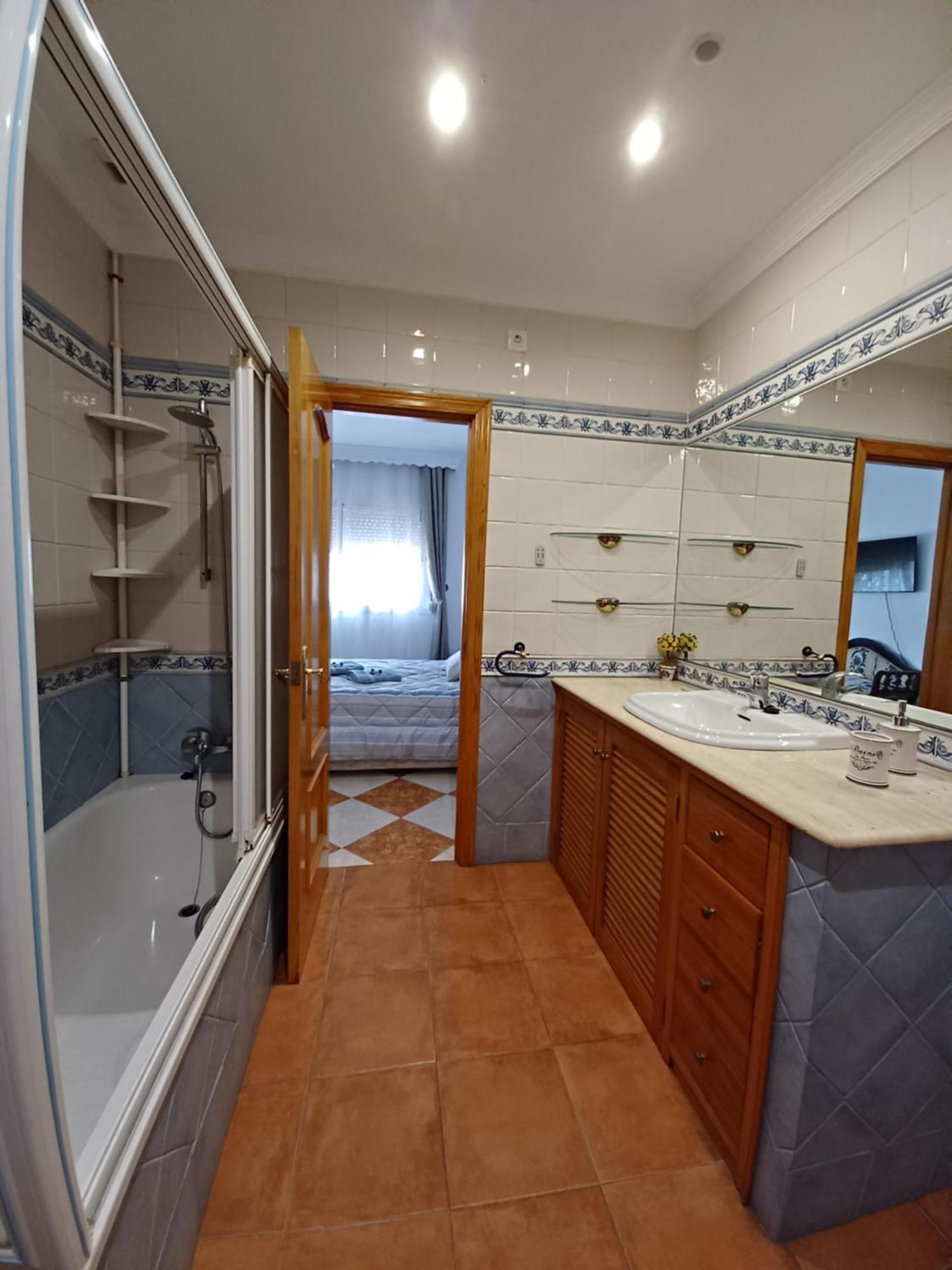 Guest house Gibraltar Views *