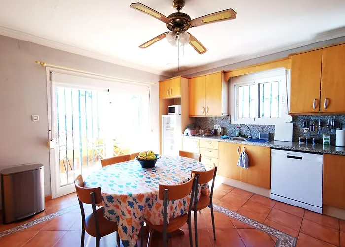 Gibraltar Views Guest House